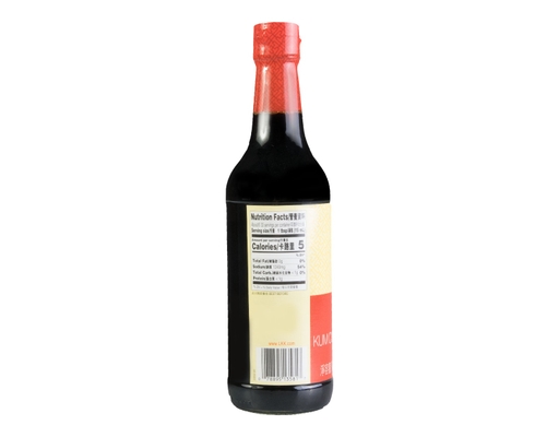 Soy Sauce 16.9 fl.oz Lee Kum Kee image 1